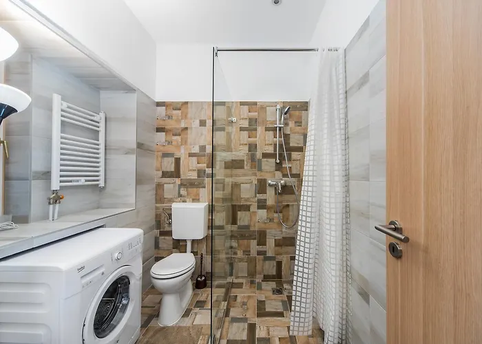 Apartman Elisabeth 21 *